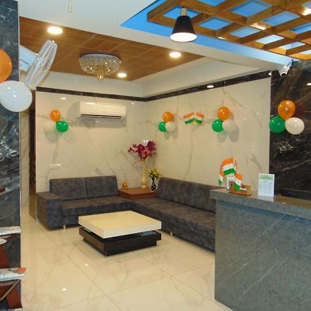 The Grand Vardhman Hotel Morbi Extérieur photo