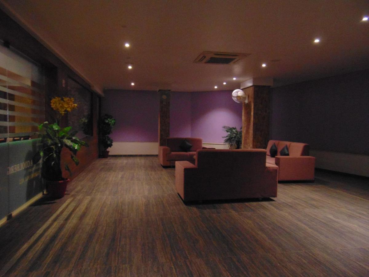 The Grand Vardhman Hotel Morbi Extérieur photo