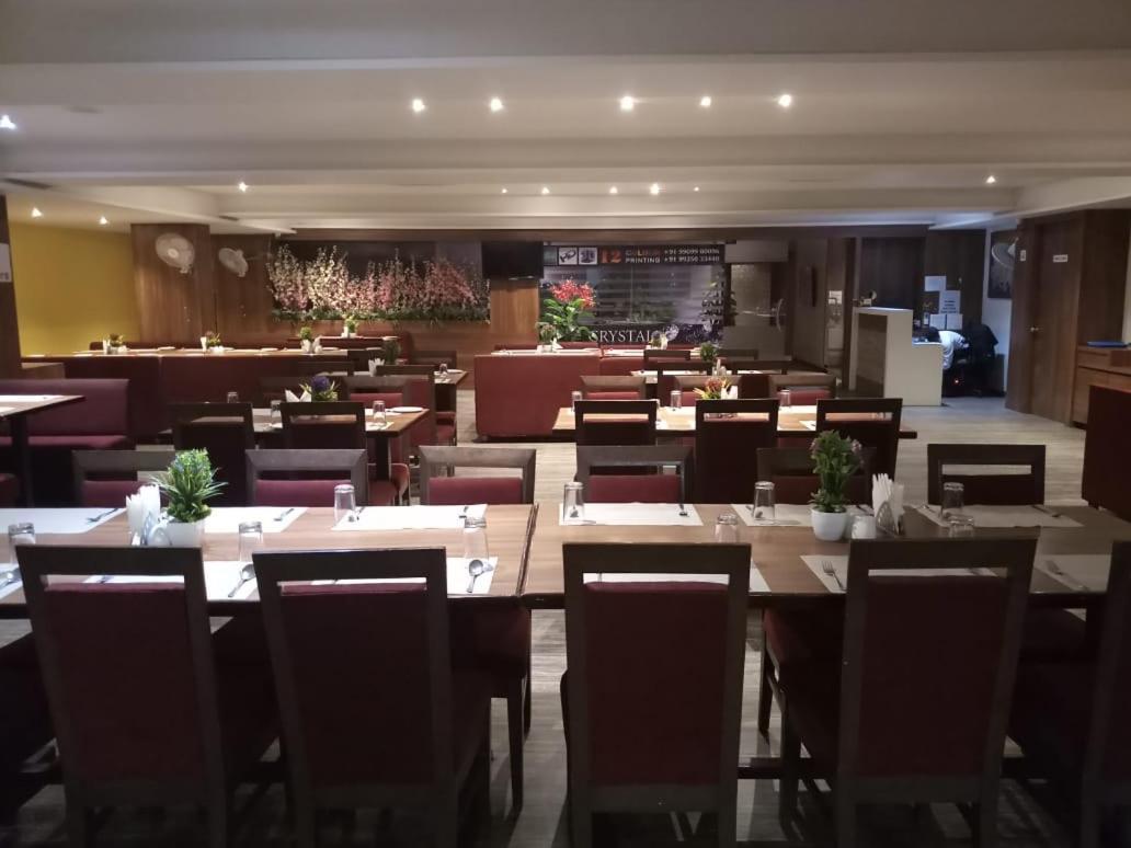 The Grand Vardhman Hotel Morbi Extérieur photo